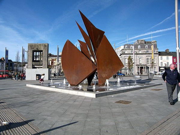 Fountain at Eyre Square, Galway City